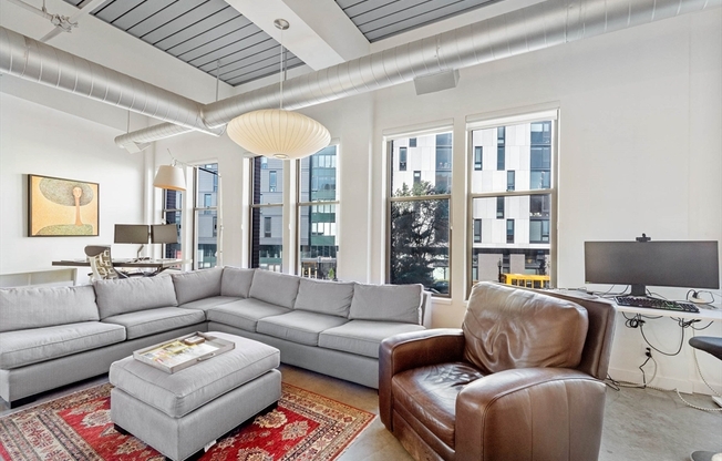 1 bed, 1 bath, 1,271 sqft, $4,500, Unit 203