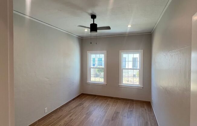 1 bed, 1 bath, $2,500, Unit 4147