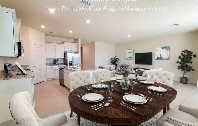 PALISADES LAKEWOOD RANCH!  4 BEDROOM HOME! AVAILABLE OCTOBER FOR 9-12 MONTH LEASE!