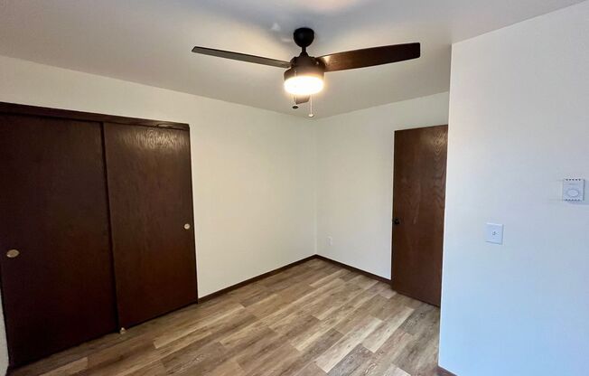 2 beds, 1 bath, 800 sqft, $995, Unit 105