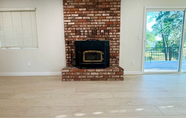 Live in West Redding!!