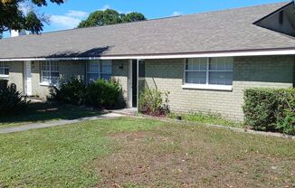 Updated 2 Bed / 2 Bath Home for Rent – Near Downtown New Port Richey
