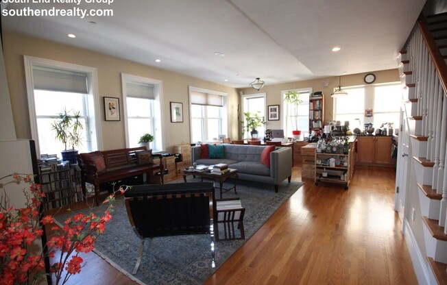 486 SHAWMUT AVE