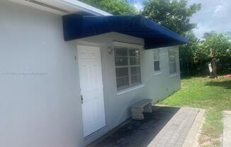 4555 NW 4th Ter