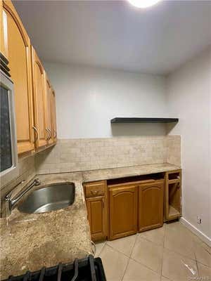 1 bed, 1 bath, 650 sqft, $2,100, Unit 5G