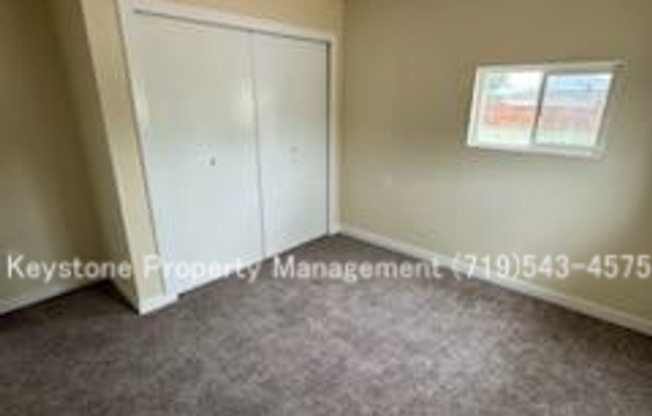 2 beds, 1 bath, $1,250