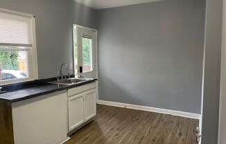 1 bed, 1 bath, 672 sqft, $800, Unit 429 HILL ST.