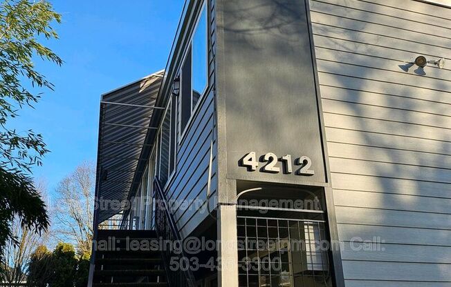 4212 SE 15 AVE