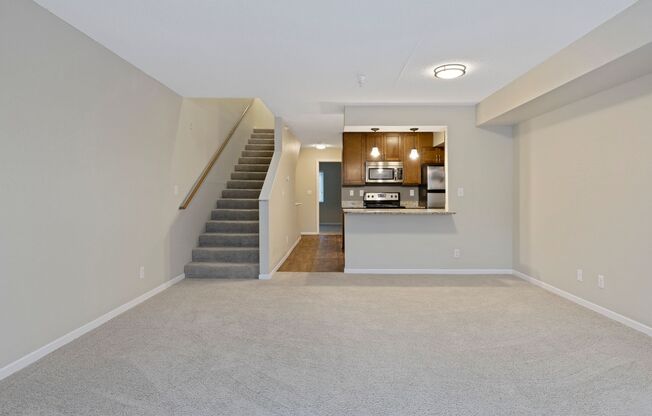 3 beds, 2 baths, 1,400 sqft, $2,195, Unit 1130-22