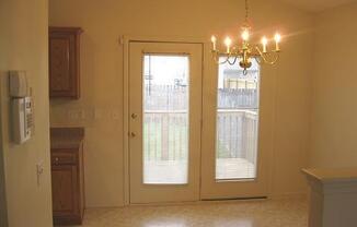 3 beds, 2 baths, $1,695