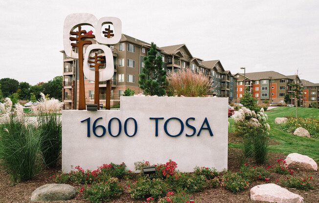 1600Tosa, 1500 Building