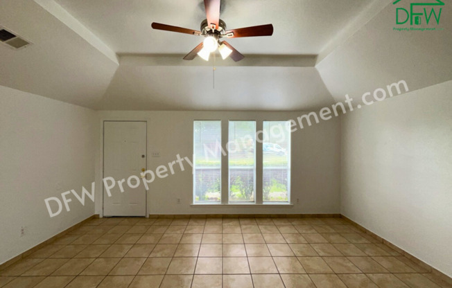 Charming 4-Bedroom Home with Spacious Backyard in Glenn Heights!