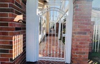 23 WILLOWBROOK