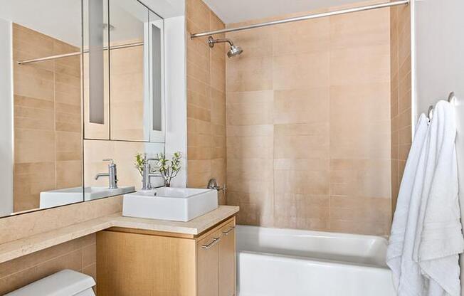 2 beds, 2 baths, 1,092 sqft, $6,500, Unit 25D