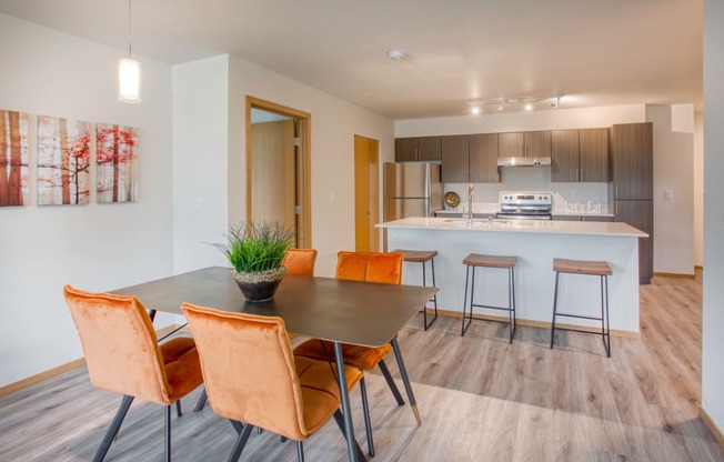 dining area looking into kitchen island