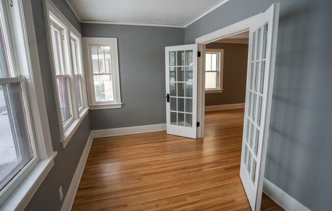 Beautiful 2-Bed Duplex Unit in Summit-University Neighborhood of St. Paul