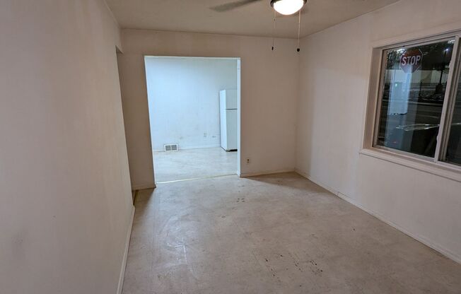 1 bed, 1 bath, $500, Unit 1