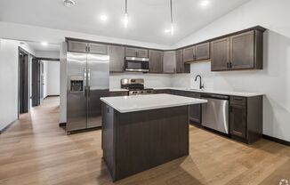 3 beds, 2 baths, 1,512 sqft, $1,695, Unit 736-203