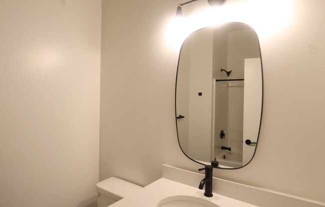 2 beds, 2 baths, 1,219 sqft, $2,950, Unit 911