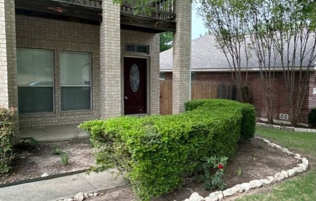 Beautiful 3 bed / 2.5 bath, huge backyard, located in Finesilver Gated Community AVAILABLE NOW!