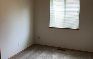 3 beds, 1 bath, $1,850