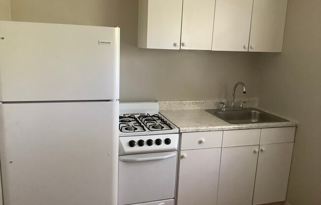 1 bed, 1 bath, 481 sqft, $2,095, Unit 36