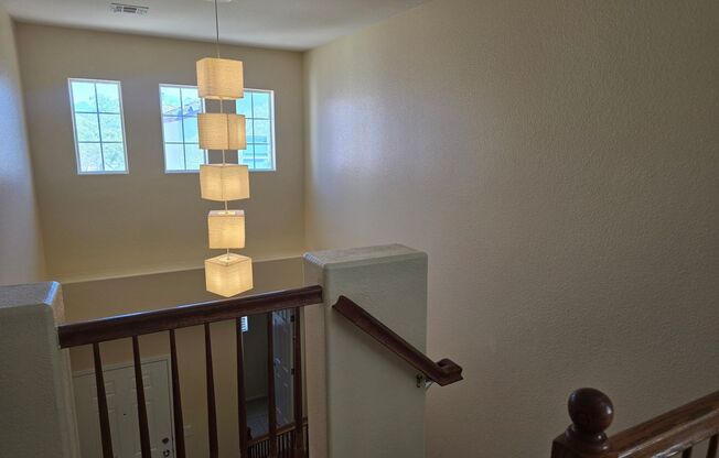 3 beds, 2.5 baths, $1,730
