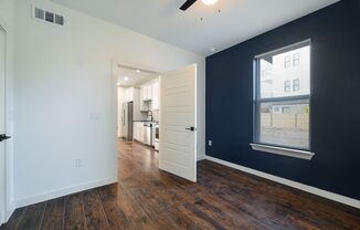 1 bed, 1 bath, 515 sqft, $1,600, Unit 102