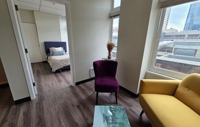 1 bed, 1 bath, 433 sqft, $1,600, Unit 603