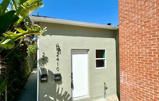 Adorable studio in South Park!