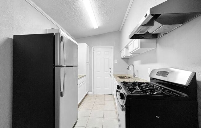 514 PAZA DR