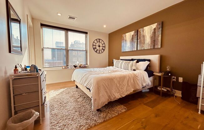 1 bed, 1.5 baths, 784 sqft, $2,150, Unit 404