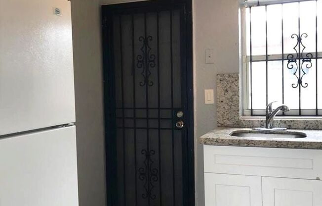 Two charming Houses available for Rent