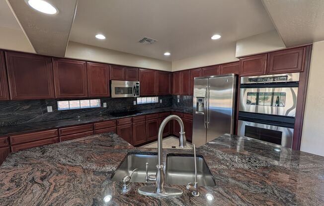 4 Bedroom 2.5 Bath With Private Pool