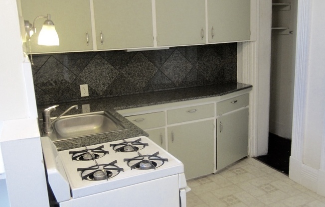 40 Rowley St. aka w/City: 54 Harvard St