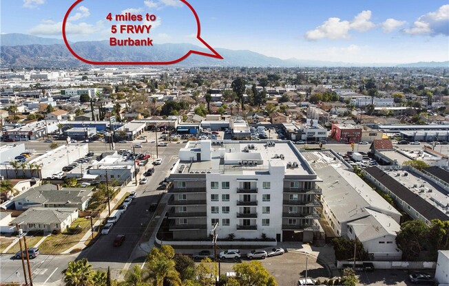 2 beds, 2 baths, 1,065 sqft, $2,751, Unit 308