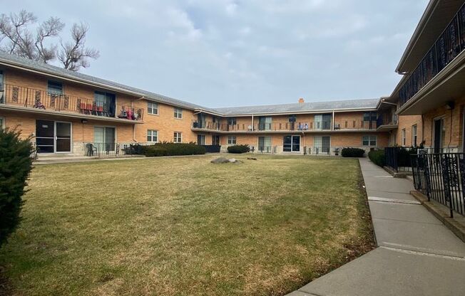 8552 W. Appleton Ave.