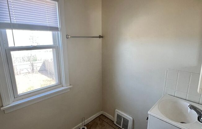 3 Bedroom Home with 1.5 Bathrooms