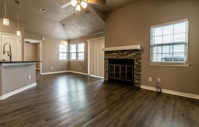 Beautiful Round Rock Townhome | Granite Counters, Stainless Appliances & Fenced Yard