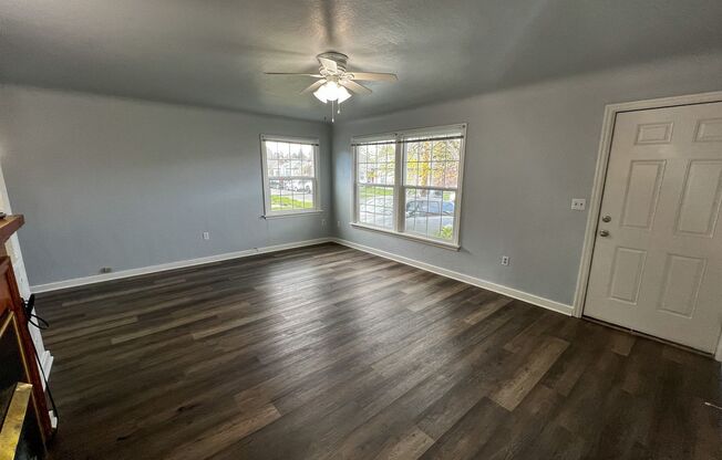 Cozy Single Level Home With Single Car Garage ~ 396 23rd St