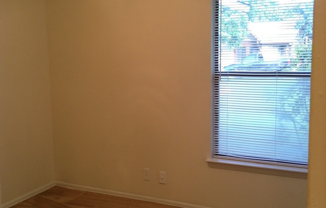 Welcome home to 4963 Dare Lane!