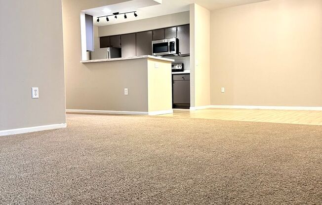 3 beds, 1.5 baths, 1,000 sqft, $1,450, Unit PT-1567-201