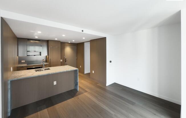 1 bed, 1 bath, 550 sqft, $6,000, Unit 34-F