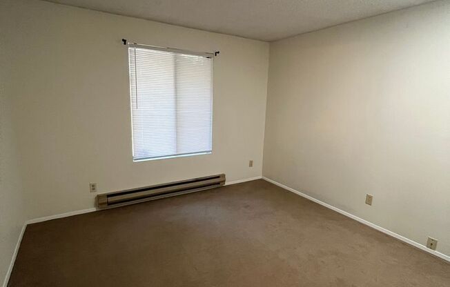 2 beds, 1 bath, 936 sqft, $1,850, Unit 6491 Old Military Road NE