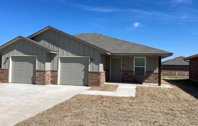 NEW SENIOR COMMUNITY! 55 & UP! 2 bed 2 full bath 1 car garage! All electric!