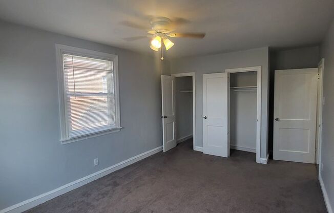 2 beds, 1 bath, $1,275, Unit Unit 2