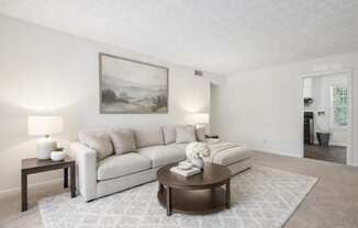 Welcome To
Emerald Pointe Apartments in Riverdale