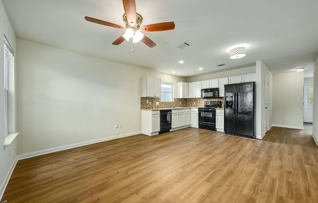 1531 Parkfiled Cir 78664 | 3 Bed 2.5 Bath $1800