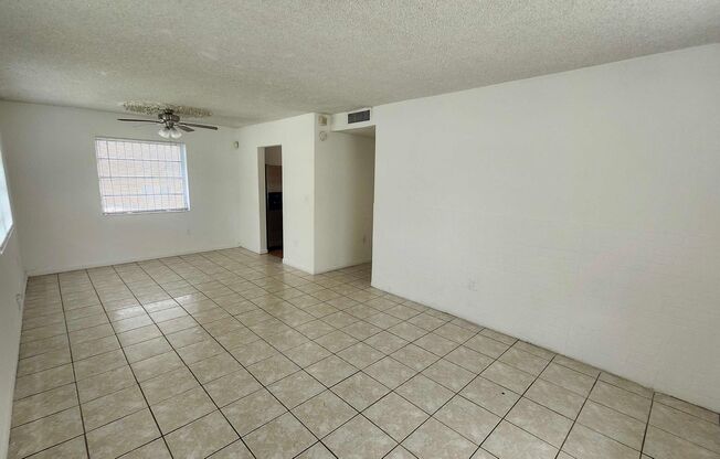 15811-15813 NW 38th Place