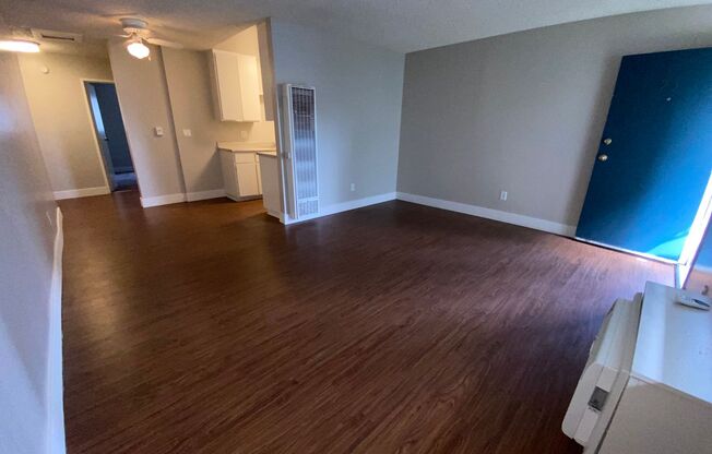 2 beds, 1 bath, 818 sqft, $1,725, Unit 023